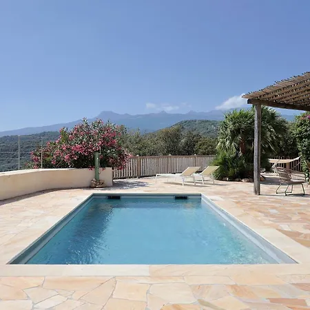 Vila Luma, 3 Avec Piscine Chauffee