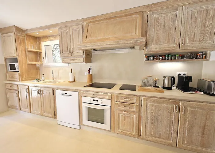 Luma, 3 Avec Piscine Chauffee Villa Figari (Corsica)