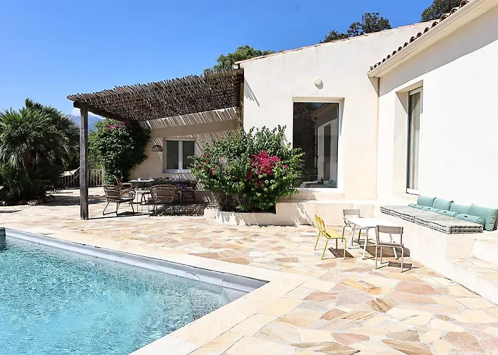 Luma, 3 Avec Piscine Chauffée *